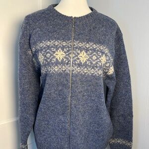 Woolrich full-zip wool cardigan sweater Snowflake fair isle design Blue/cream
